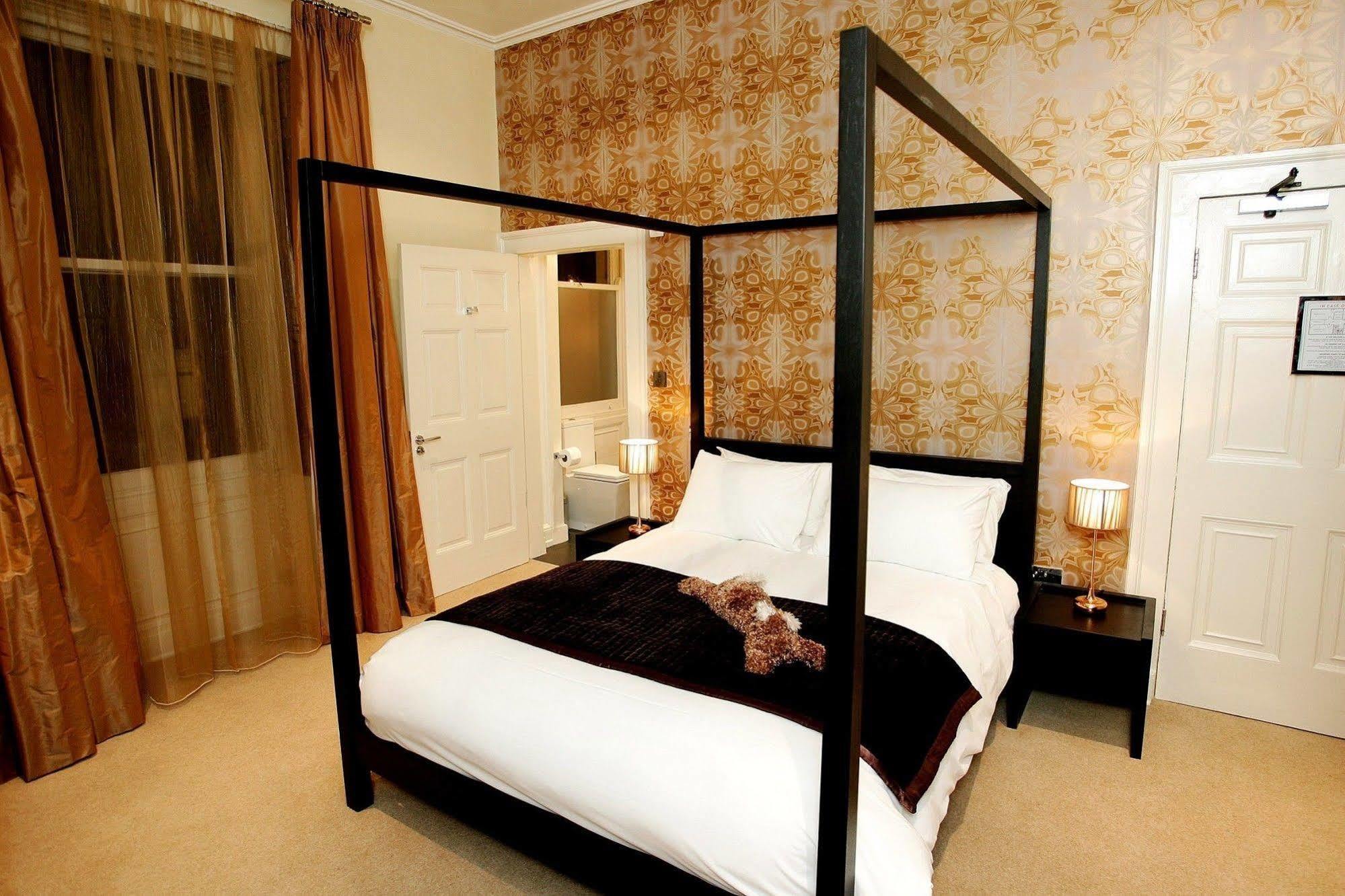 Bed and Breakfast Boutique 25 Скиптон Экстерьер фото